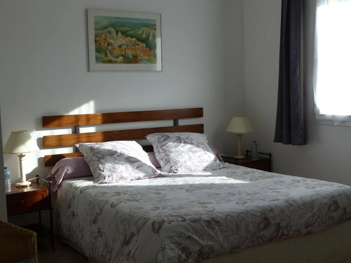 Les Enselmes Bed and Breakfast Montagnieu  Montagnieu (Ain)